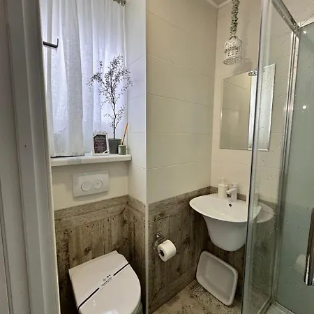 Spravzhnya Kazka Szálloda *